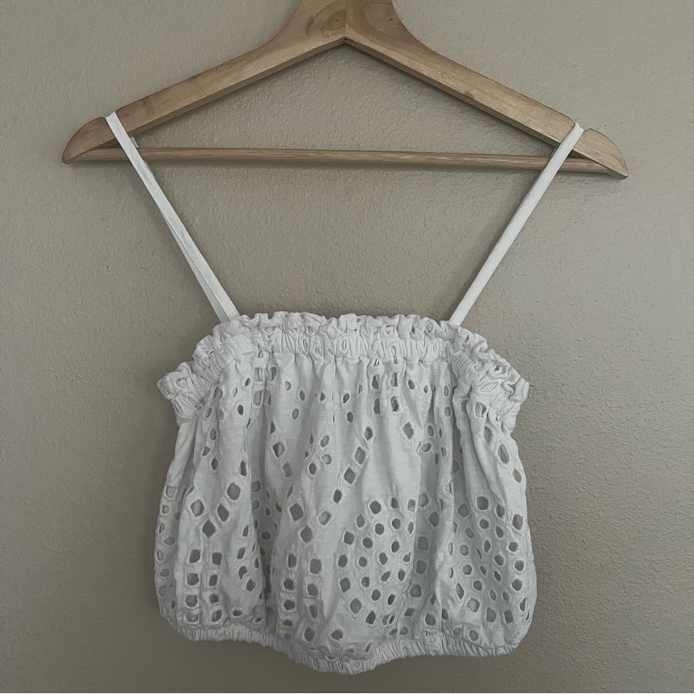 Cropped Eyelet Tank